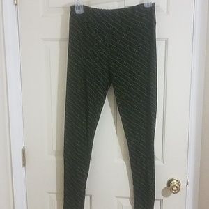 LuLaRoe tall & curvy print leggings